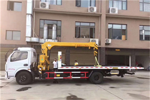 永福附近汽车轮胎更换